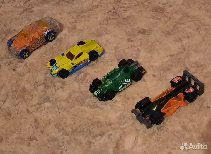 Машинки Hot wheels