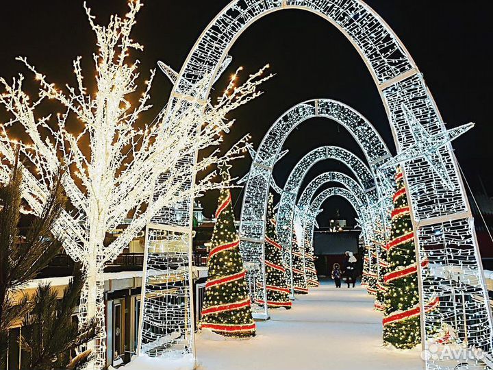 Световая фигура уличная Новогодний подарок