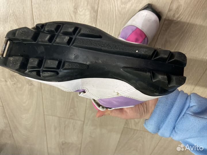 Ботинки лыжные беговые 35