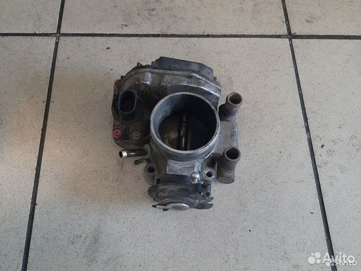 Дроссельная заслонка 1.6 Audi А4 Б5