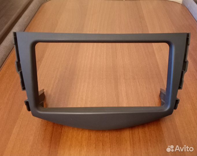 Рамка для магнитолы Тойота Rav-4 06-12