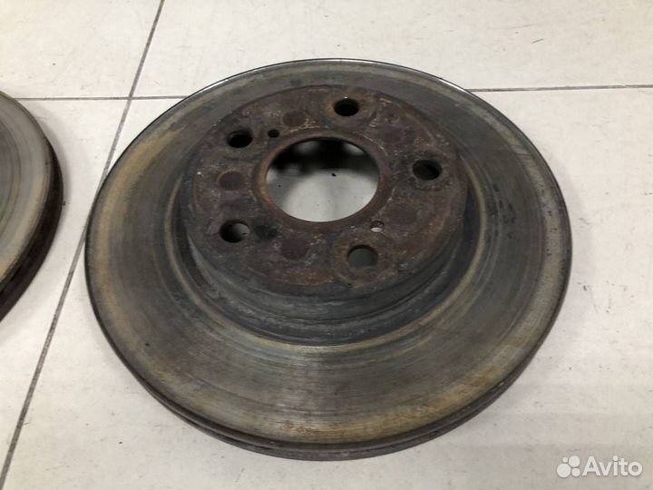 Диск тормозной передний Toyota Corolla E150 2006-2