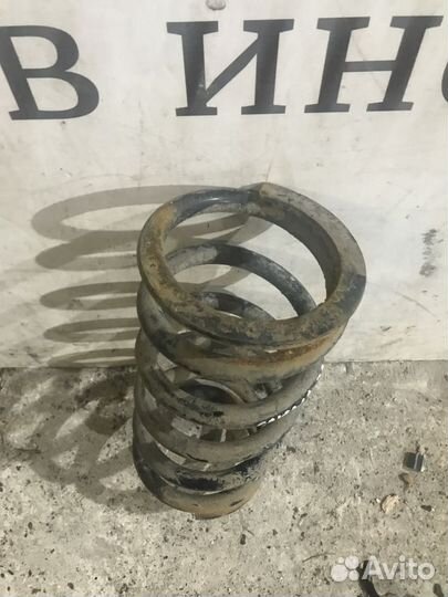 Пружина задняя Hyundai Santa Fe I (2000—2012)