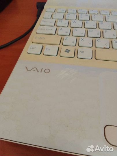 Ноутбук Sony Vaio i3/4Гб/297Гб/gf410м