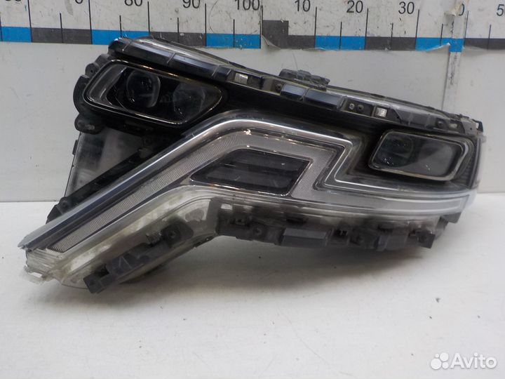Б/У Б/У Фара левая Kia Carnival 2020- 92101R020