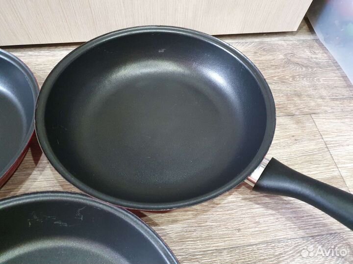 Сковорода стальэмаль 28см