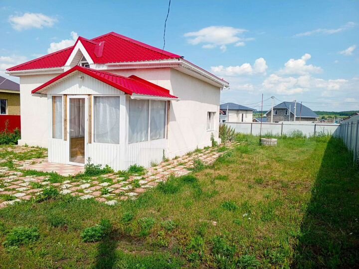 Коттедж 90 м² на участке 6 сот.