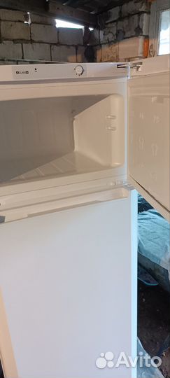 Холодильник бу indesit