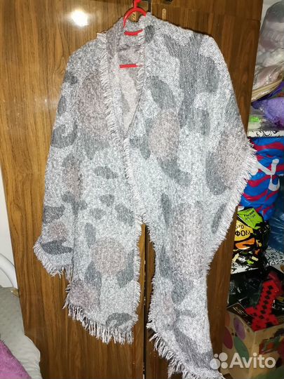 Шарфы, палантины