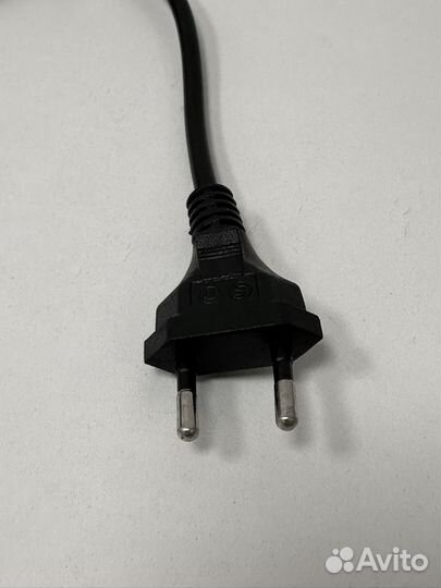 Сетевой кабель для ноутбука