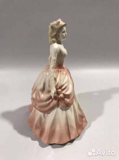 Статуэтка, Англия