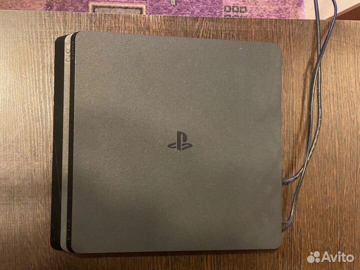 Sony PS4 slim