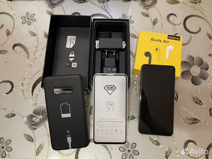 Samsung Galaxy S10e, 6/128 ГБ