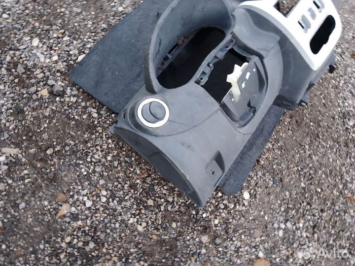 Торпедо Renault Logan 1 рестайлинг