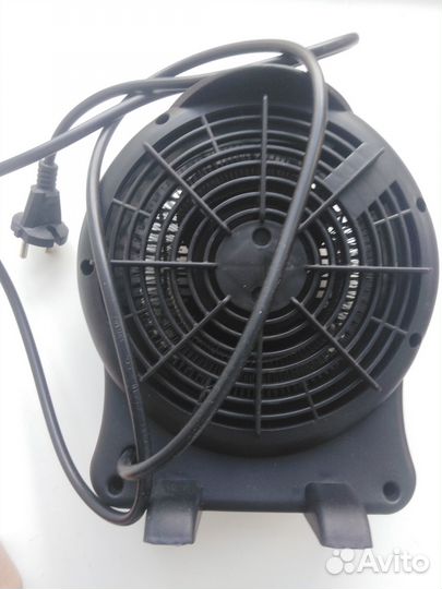 Тепловентилятор timberk T FH2 B10S B