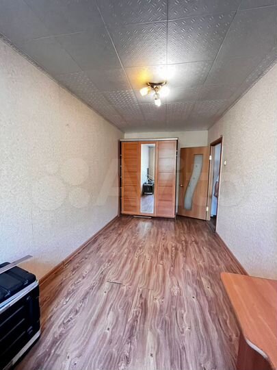 3-к. квартира, 58 м², 3/5 эт.