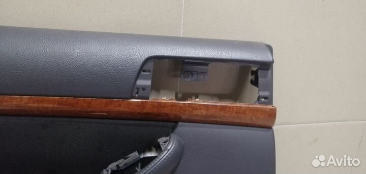 Обшивка двери задней левой Avensis II 2003-2008