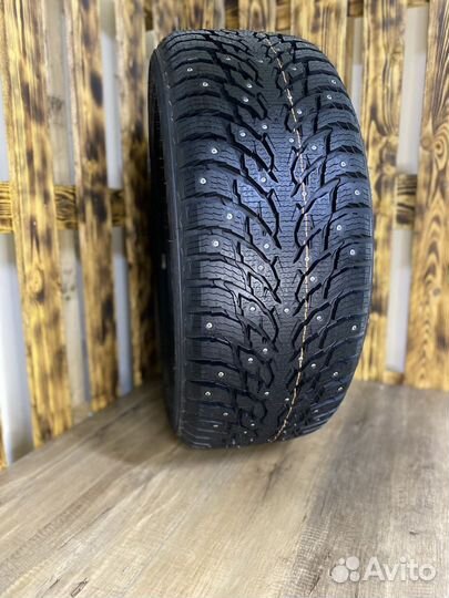 Nokian Tyres Hakkapeliitta 9 235/45 R18 98T