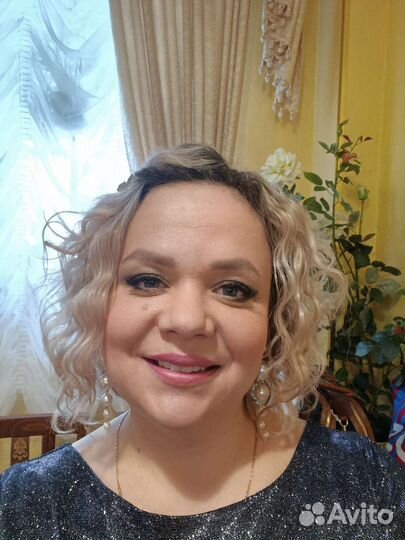 Ведущий и dj Анна Север и Юлия Юг