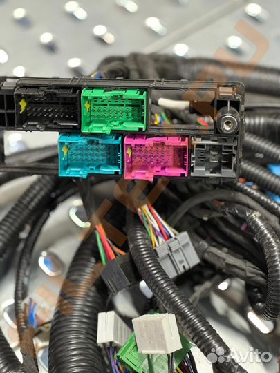 Жгут проводов панели приборов J6 E5 original FAW