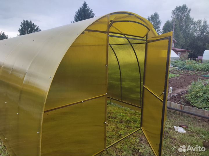 Теплица 3 на 6 из поликарбоната