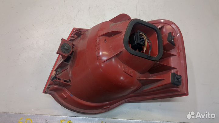 Фонарь (задний) левый Volkswagen Passat 6