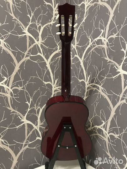 Новая Классическая гитара 4/4