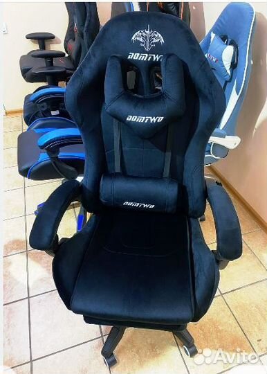 Игровое кресло с подставкой для ног Геймерское