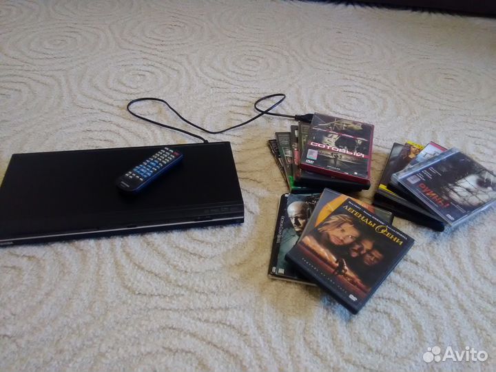 DVD-проигрыватель Toshiba SD-700KR