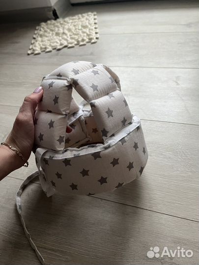 Защитный шлем для малыша