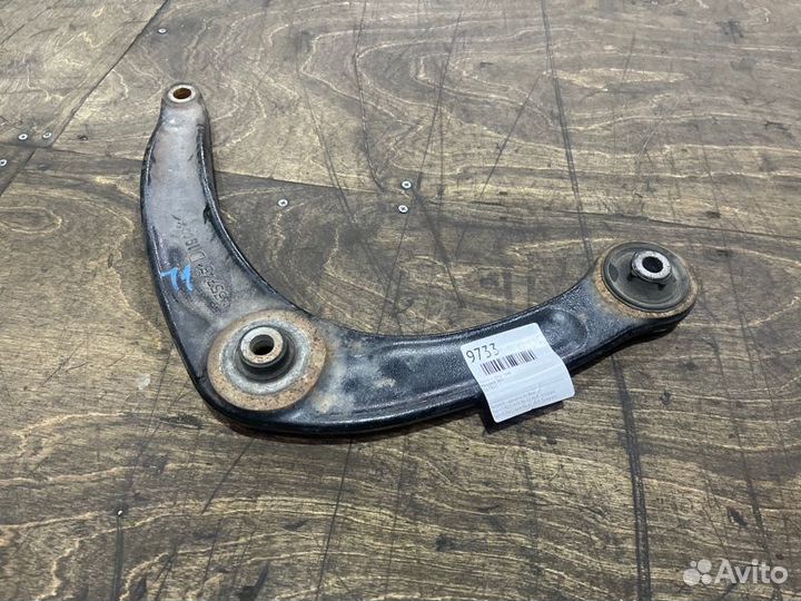 Рычаг передний правый Peugeot 307