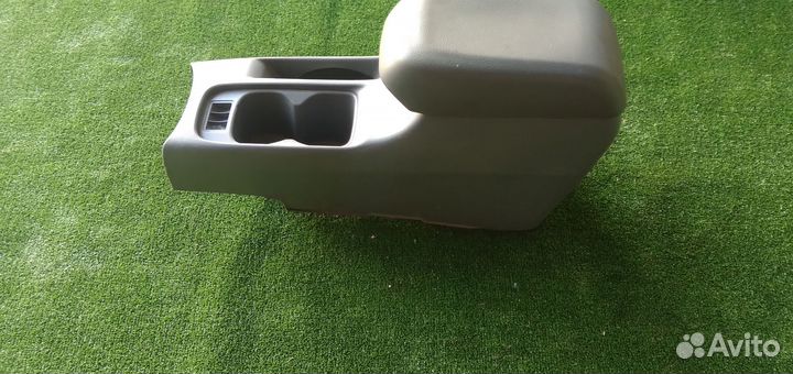 Элементы салона M. Lancer Cedia 2000-2003