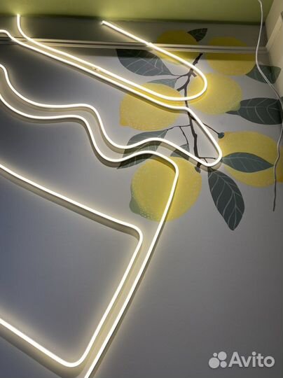 Бармен официант