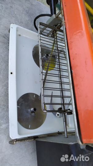 Электро шашлычница универсальная