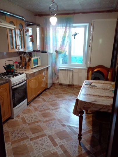 2-к. квартира, 60 м², 2/2 эт.