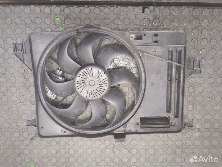 Вентилятор радиатора Ford Focus 3, 2013