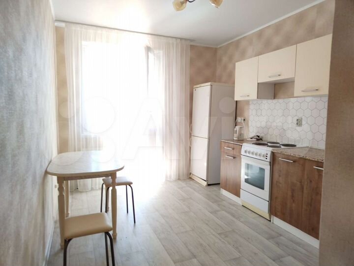 1-к. квартира, 39 м², 8/16 эт.