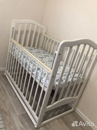 Кроватка детская