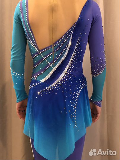 Костюм для фигурного катания 128