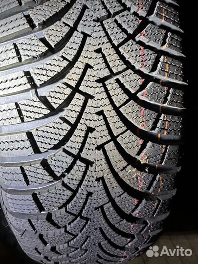 Goodyear UltraGrip 9+ 205/55 R16 91T