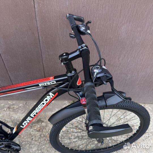 Велосипед новый 29