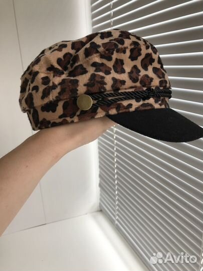 Модные кепки