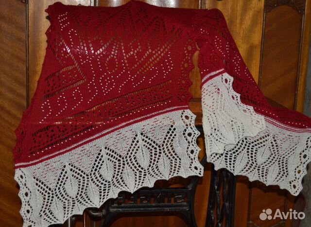 Палантин Вишня Со Сливками, с бисером, меринос