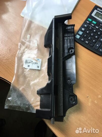 Диффузор правый перед радиатором Rio, Solaris