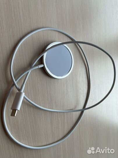 Зарядка на iPhone