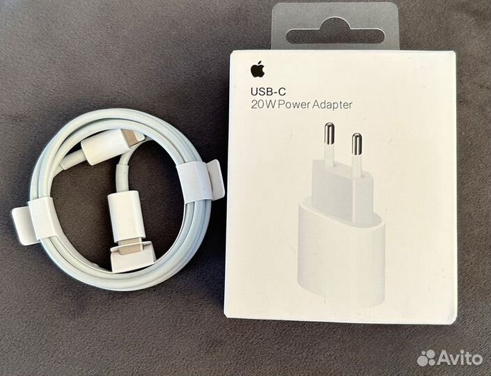 Зарядное устройство Apple 20W
