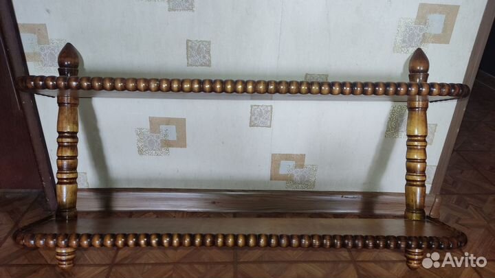 Полка настенная деревянная