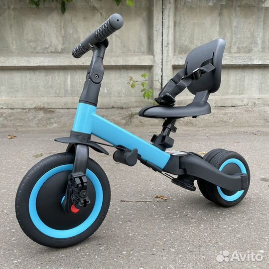 Трехколесный велосипед беговел 4в1