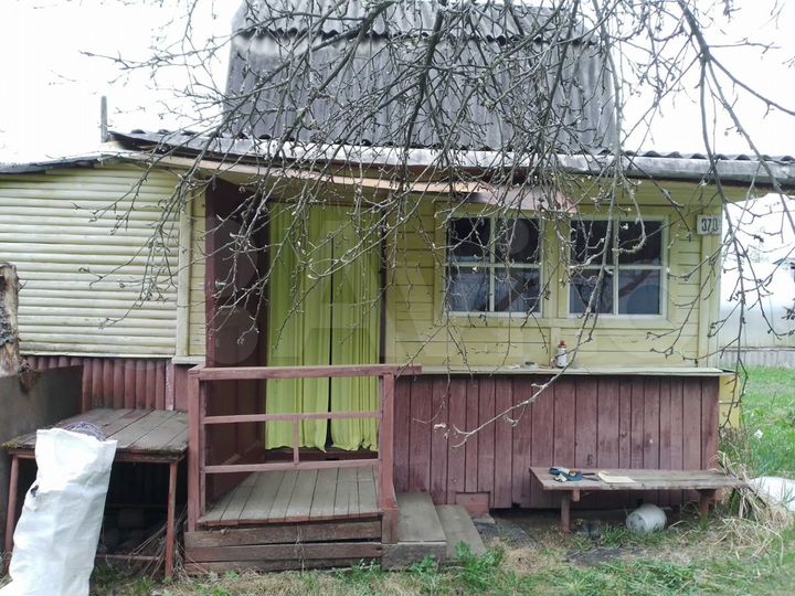 Дача 40 м² на участке 4,93 га