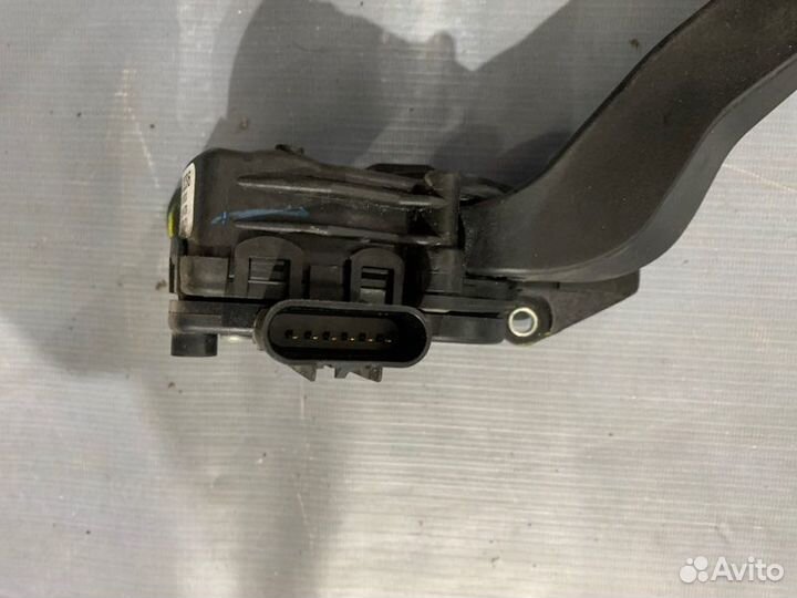 Педаль газа Cadillac Escalade 4 (2014-2020) L86